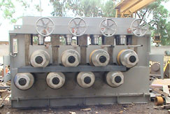 Flat straightening machine